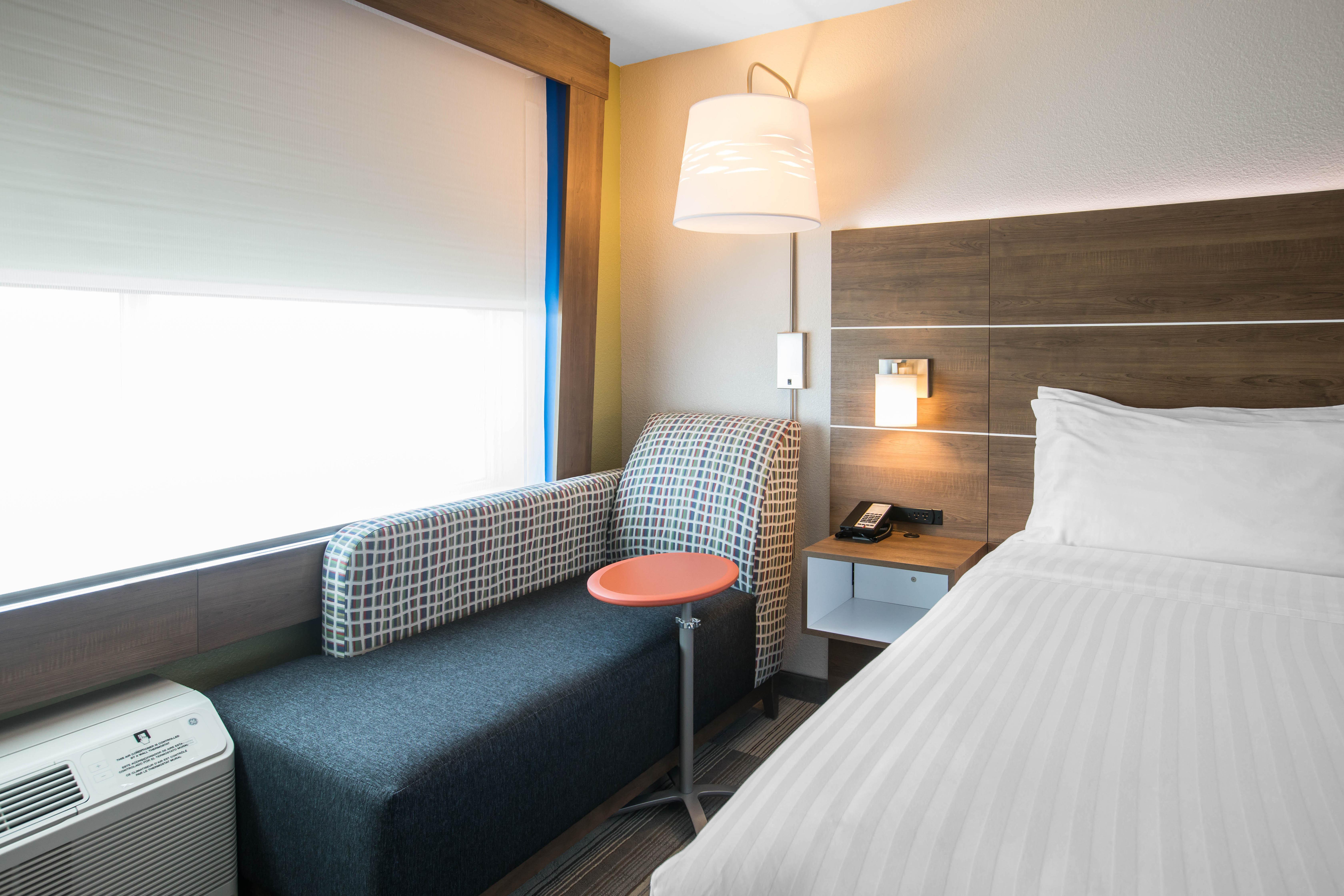 Holiday Inn Express & Suites Ludington By Ihg Luaran gambar