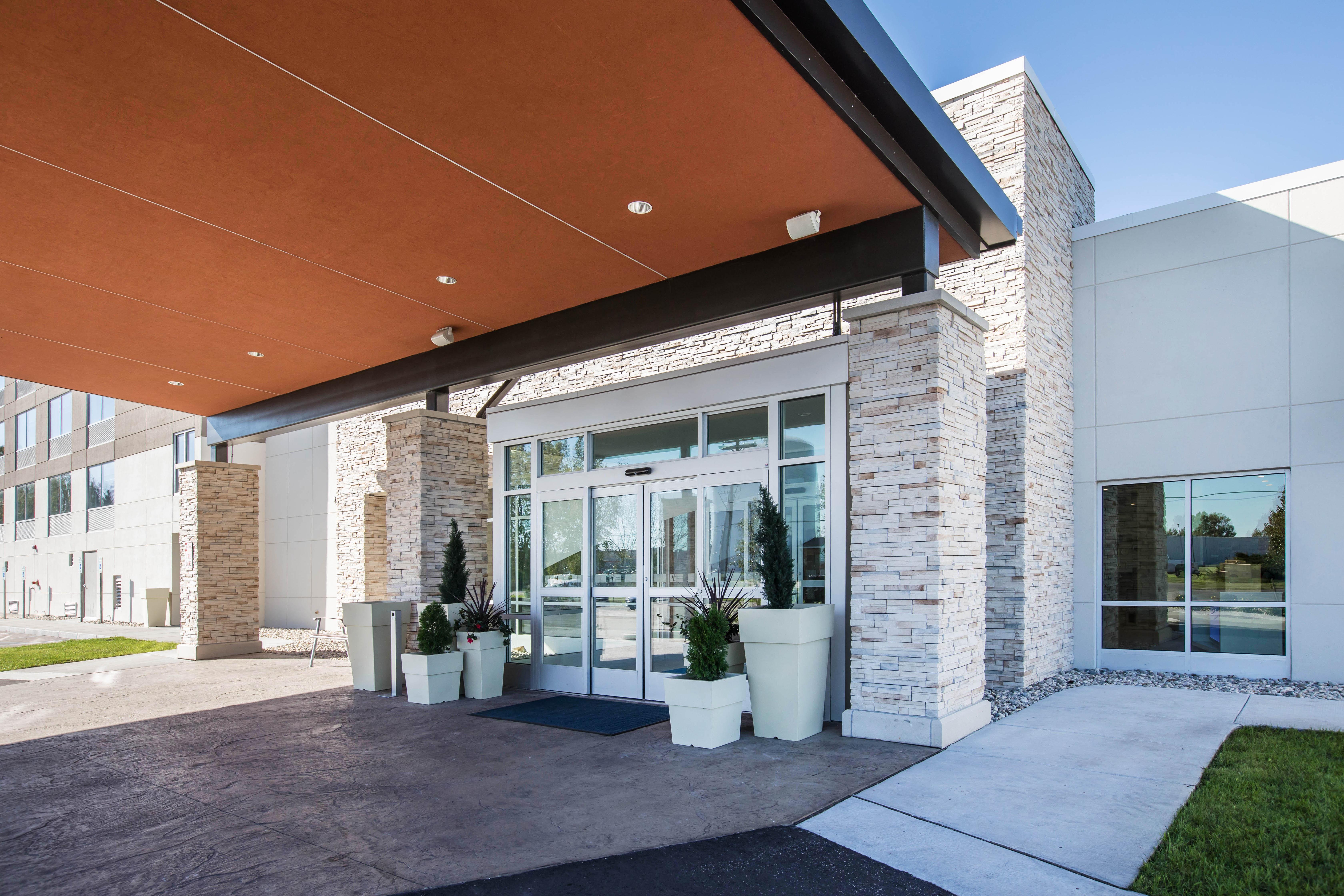 Holiday Inn Express & Suites Ludington By Ihg Luaran gambar